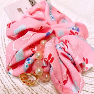 新品未使用品　ぴちぴちピッチ　七海るちあ　シュシュ　アベイル(ヘアゴム/シュシュ)