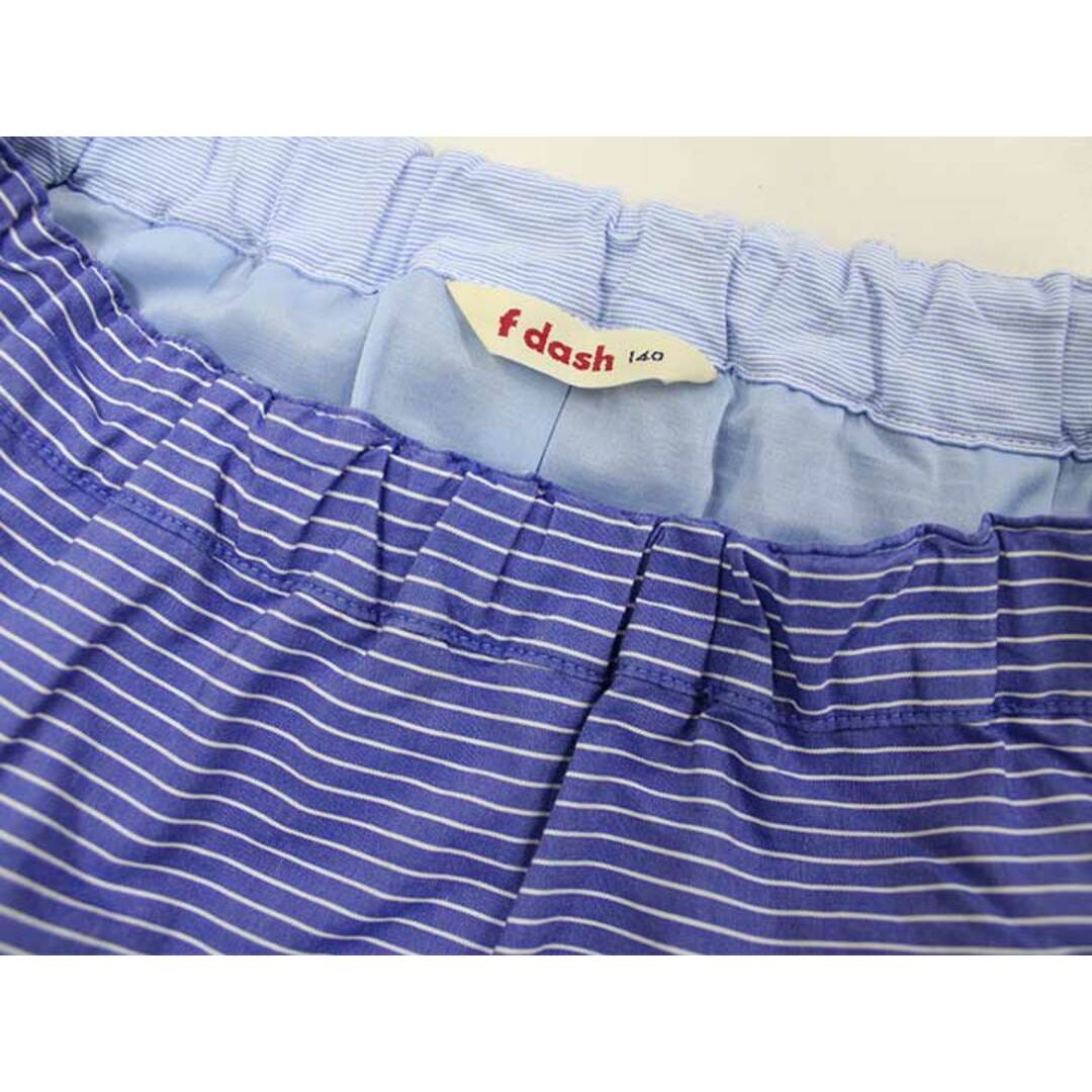 familiar(ファミリア)の【夏物 新入荷!】▽ファミリア/familiar▽140cm スカート 紺×白【中古】子供服 キッズ kids ジュニア 女の子 春夏 bottoms 034042 キッズ/ベビー/マタニティのキッズ服女の子用(90cm~)(スカート)の商品写真