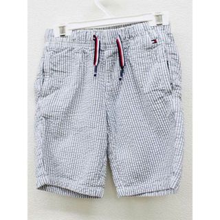 トミーヒルフィガー(TOMMY HILFIGER)の【夏物 新入荷!】＜トミーヒルフィガー/TOMMY HILFIGER＞122cm ショートパンツ/ハーフパンツ/半ズボン/短パン 白×グレー【中古】子供服 キッズ kids 男の子 春夏 bottoms 205042(パンツ/スパッツ)