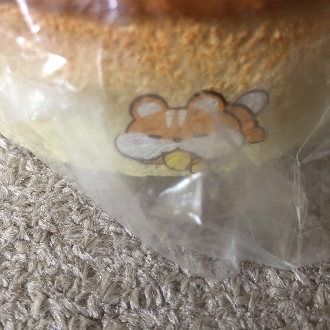 スクイーズ　チーズケーキ　iBLOOM エンタメ/ホビーのおもちゃ/ぬいぐるみ(キャラクターグッズ)の商品写真