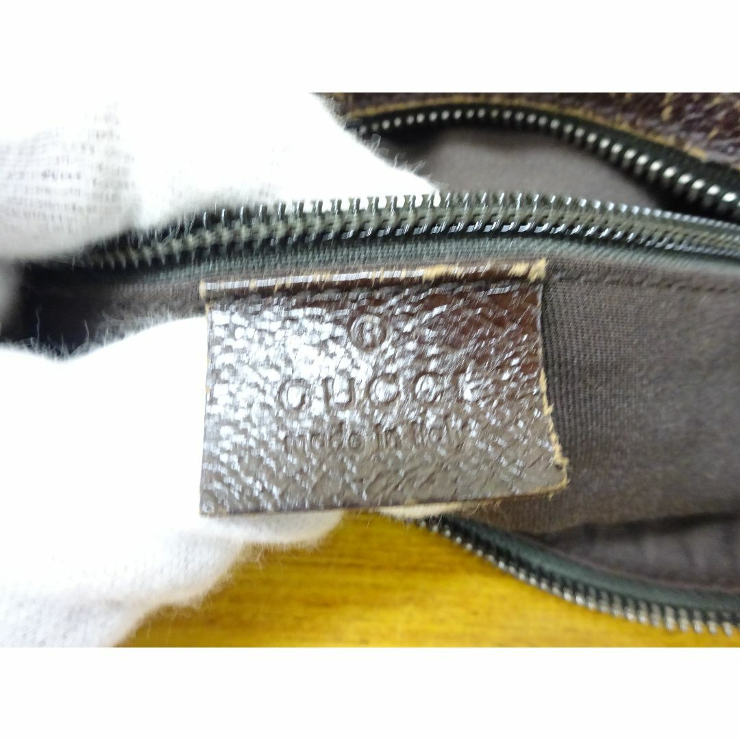 Gucci(グッチ)のK奈152/ グッチ GGキャンバス レザー ショルダーバッグ  レディースのバッグ(ショルダーバッグ)の商品写真
