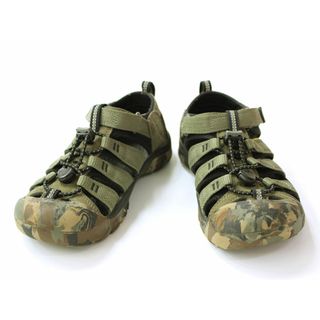 キーン(KEEN)の【夏物 新入荷!】▲キーン/KEEN▲22.5cm スポーツサンダル/アウトドアシューズ/サンダル/靴 カーキ ニューポート アウトドア キャンプ 川遊び 水遊び プール 海水浴【中古】子供 キッズ kids ジュニア 男の子 夏 shoes seasonal 105042(サンダル)