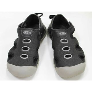 キーン(KEEN)の【夏物 新入荷!】◇キーン/KEEN◇19.5cm サンダル/ウォーターシューズ/靴 黒×グレー アウトドア キャンプ 川遊び 水遊び プール 海水浴【中古】子供 キッズ kids 男の子 女の子 夏 shoes seasonal 405042(サンダル)