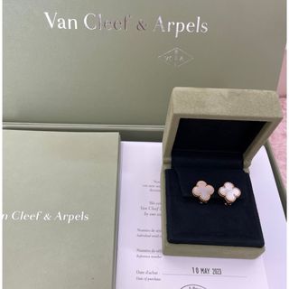 ヴァンクリーフアンドアーペル(Van Cleef & Arpels)のヴァンクリーフ　美品　ピアス✨ヴィンテージ　マザーオブパール×YG(ピアス)