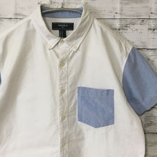 フォーエバートゥエンティーワン(FOREVER 21)の【希少】forever21 フォーエバー21 半袖シャツ M 白 古着(シャツ)