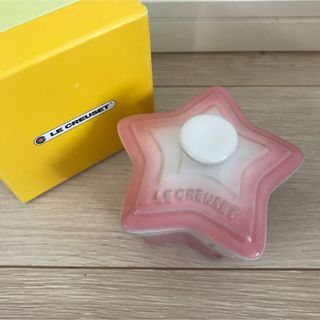 ルクルーゼ(LE CREUSET)のルクルーゼ  新品　レア　パウダーピンク　ラムカンエトワール(食器)