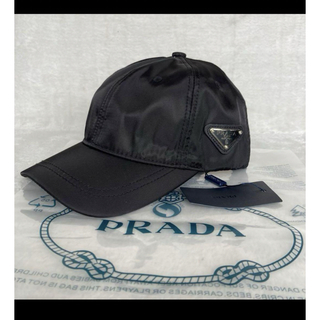 プラダ　キャップ　帽子