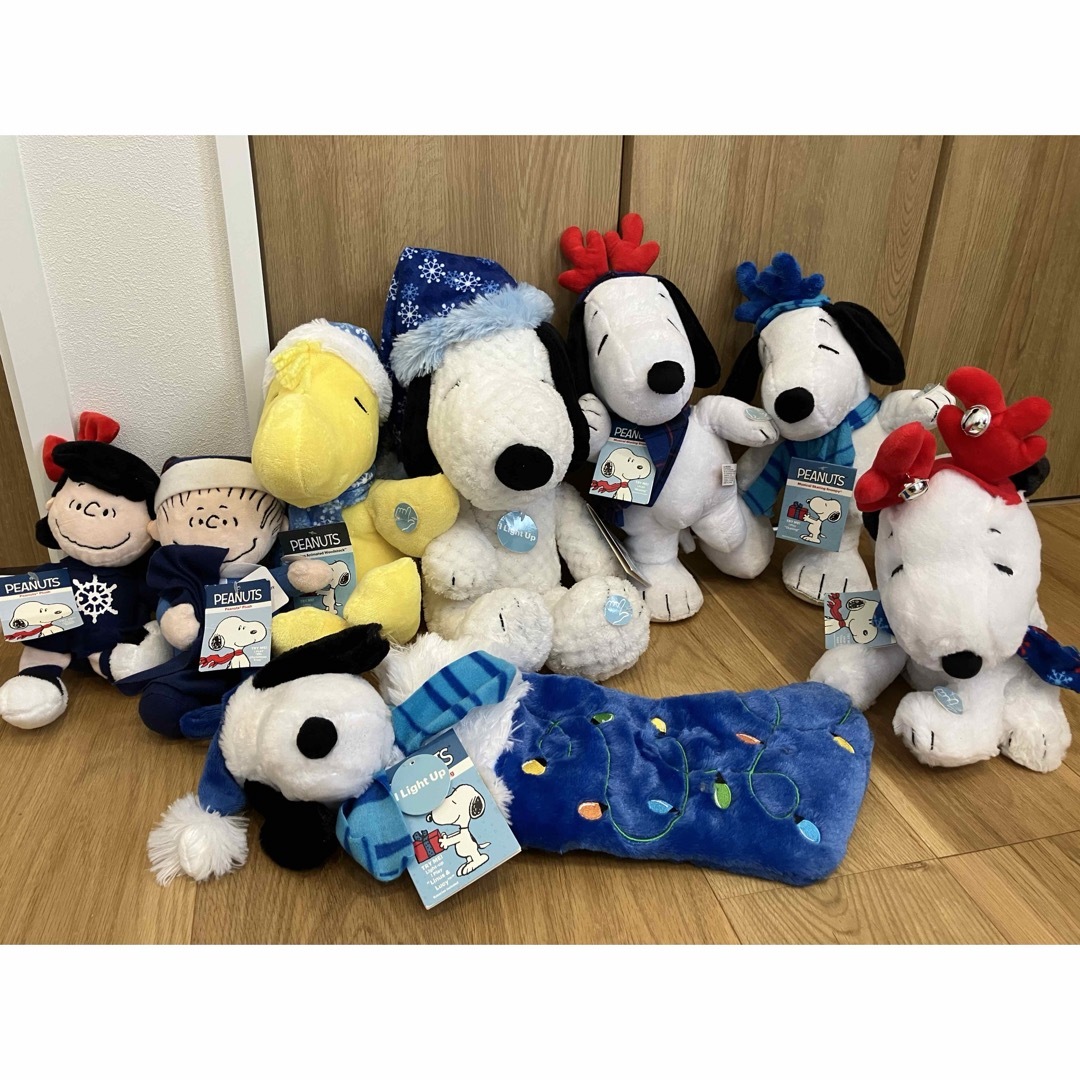 SNOOPY(スヌーピー)のスヌーピーぬいぐるみ エンタメ/ホビーのおもちゃ/ぬいぐるみ(ぬいぐるみ)の商品写真