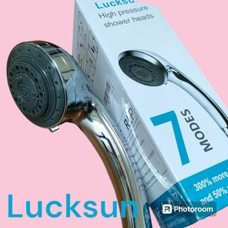 Lucksun　シャワーヘッド　高圧 節水 ７種類の出水【新品未使用】(バスグッズ)