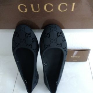 Gucci - GUCCI　フラットシューズ　新品