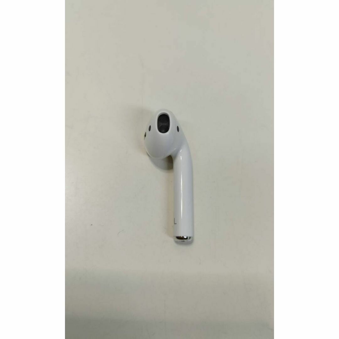 Apple(アップル)の【動作品】AirPods 第2世代 (A2031) 左耳のみ！ スマホ/家電/カメラのオーディオ機器(ヘッドフォン/イヤフォン)の商品写真