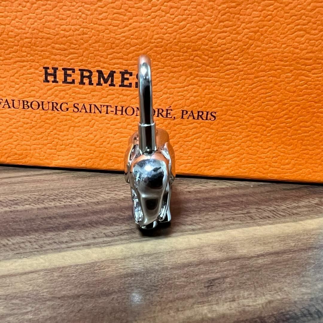 Hermes(エルメス)の⭐️美品⭐️HERMES エルメス エレファント カデナ チャーム シルバー レディースのアクセサリー(チャーム)の商品写真