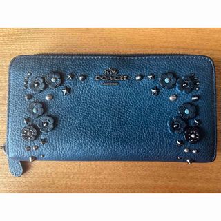 コーチ(COACH)の【美品】COACH 長財布 ティーローズ 花柄 アップリケ レザー ブルー 紺(財布)