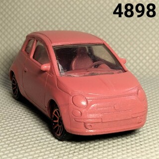 4898 マジョレット ピンクフィアット500 FIAT 1/55(ミニカー)