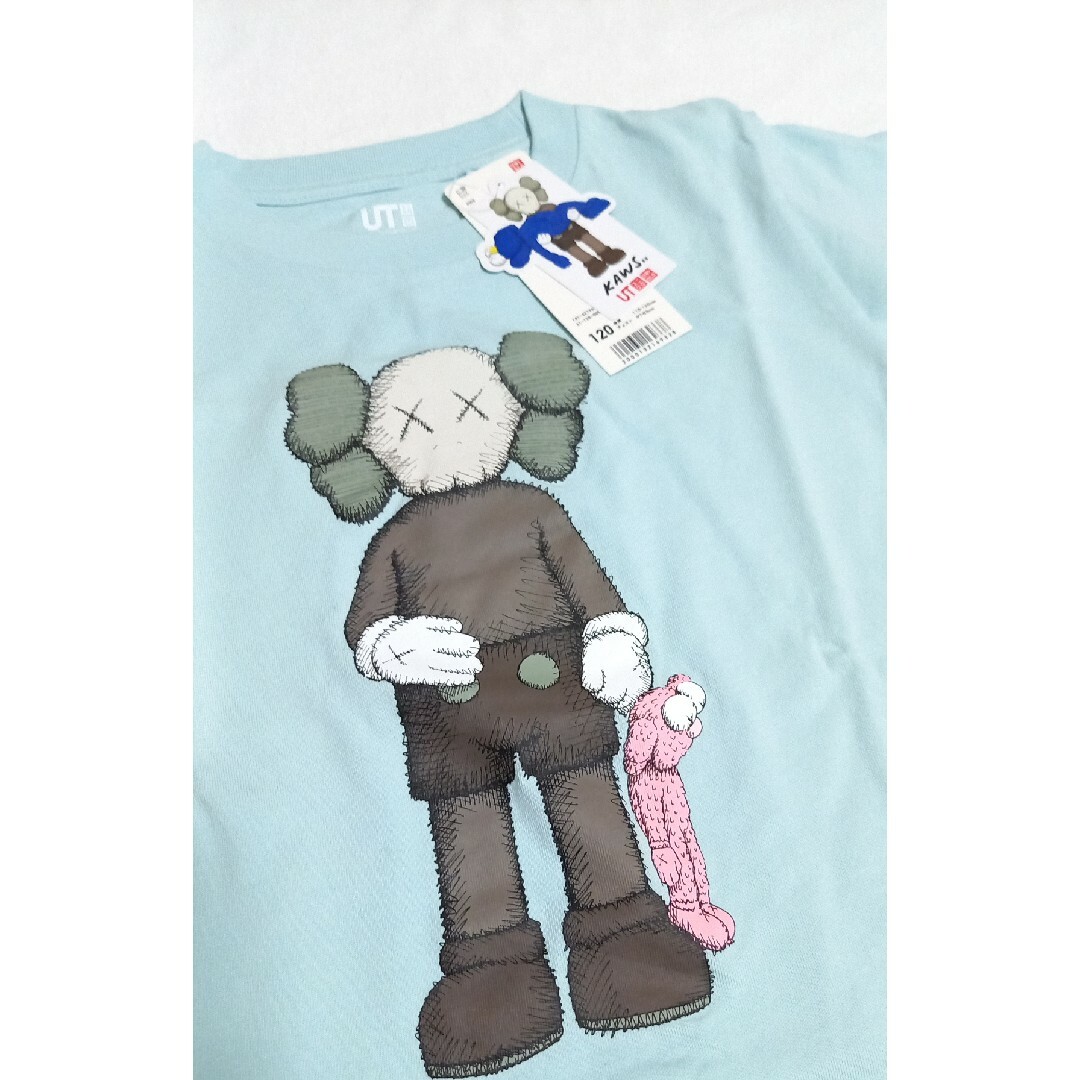 UNIQLO(ユニクロ)の【新品・未使用✨】カウズ　キッズ　子供　120　Tシャツ キッズ/ベビー/マタニティのキッズ服男の子用(90cm~)(Tシャツ/カットソー)の商品写真