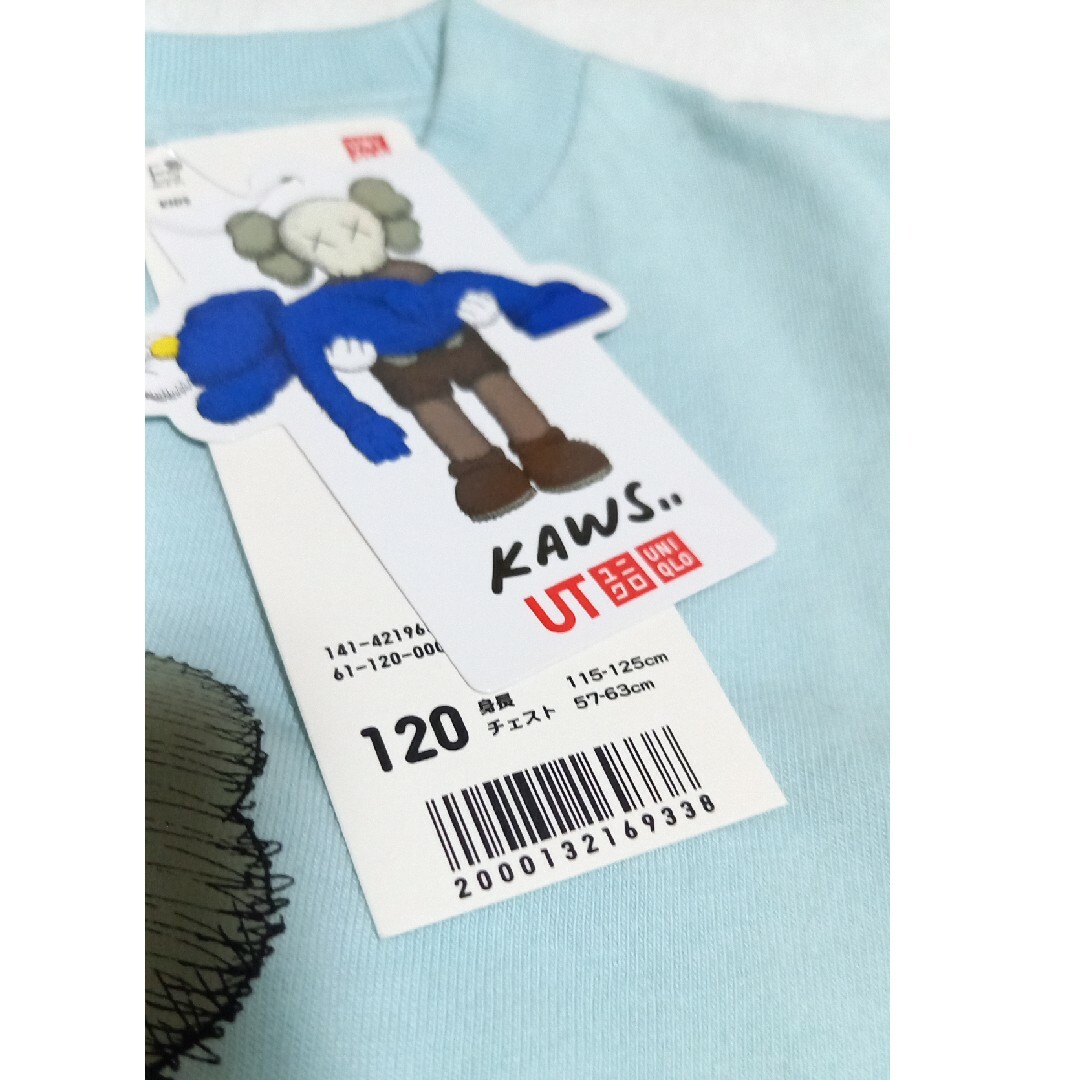 UNIQLO(ユニクロ)の【新品・未使用✨】カウズ　キッズ　子供　120　Tシャツ キッズ/ベビー/マタニティのキッズ服男の子用(90cm~)(Tシャツ/カットソー)の商品写真