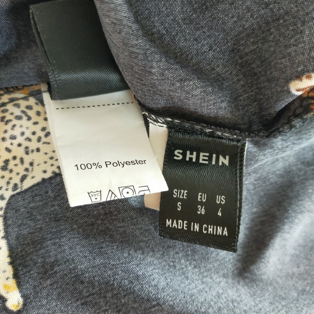 SHEIN(シーイン)のSHEIN　セットアップ　チータープリント レディースのレディース その他(セット/コーデ)の商品写真