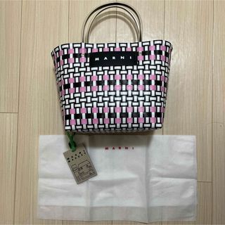 マルニ(Marni)のMARNI カゴバッグ　トートバッグ(ハンドバッグ)