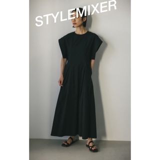 美品STYLEMIXER スタイルミキサー　スクエアスリーブワンピース　ブラック(ロングワンピース/マキシワンピース)