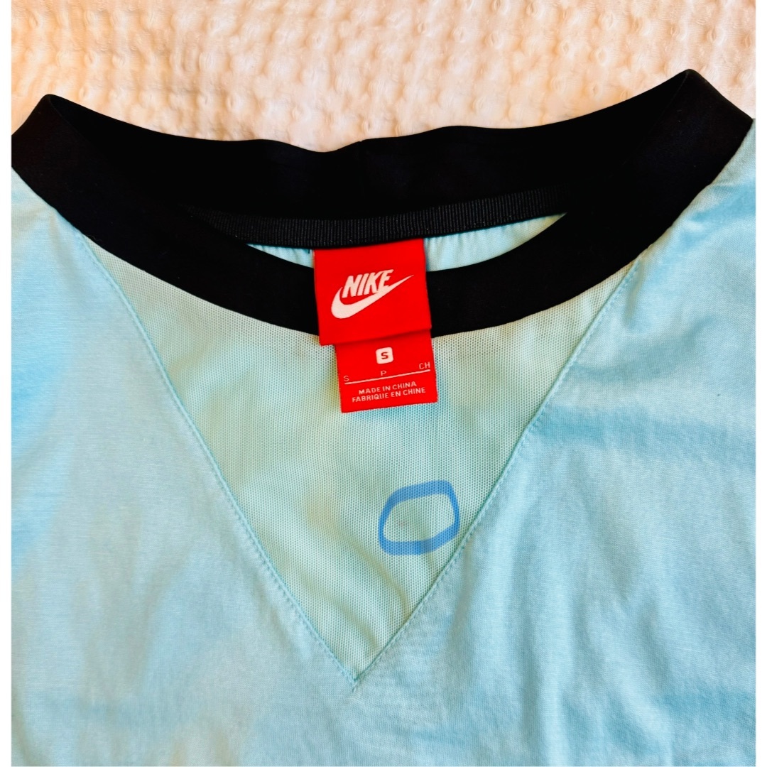 NIKE(ナイキ)のNIKE  トレーニングウェア　トップス　5分丈　レディース　 レディースのトップス(Tシャツ(半袖/袖なし))の商品写真