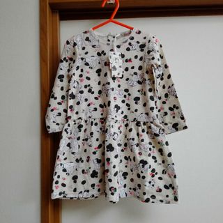 Cath Kidston - 新品　キャスキッドソン　長袖ワンピース　90   101匹ワンちゃん　ディズニー