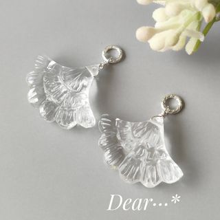 クリスタルカービング☆Silverピアスチャーム　イヤリング　ピアス(ピアス)