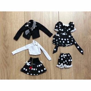 momoko doll 公式アウトフィット5点(人形)