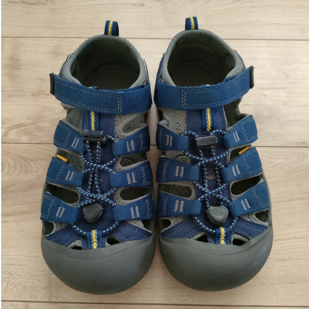 KEEN(キーン)のKEEN　ニューポートH2 キッズ/ベビー/マタニティのキッズ靴/シューズ(15cm~)(サンダル)の商品写真