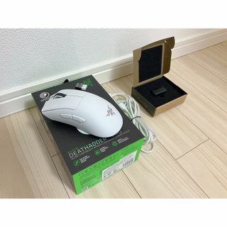 レイザー(Razer)の【美品】Razer DeathAdder V3 Pro White(PC周辺機器)