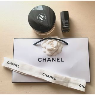 シャネル(CHANEL)のシャネルCHANELプードゥルユニヴェルセルリーブルN12・ルトップコートセット(フェイスパウダー)