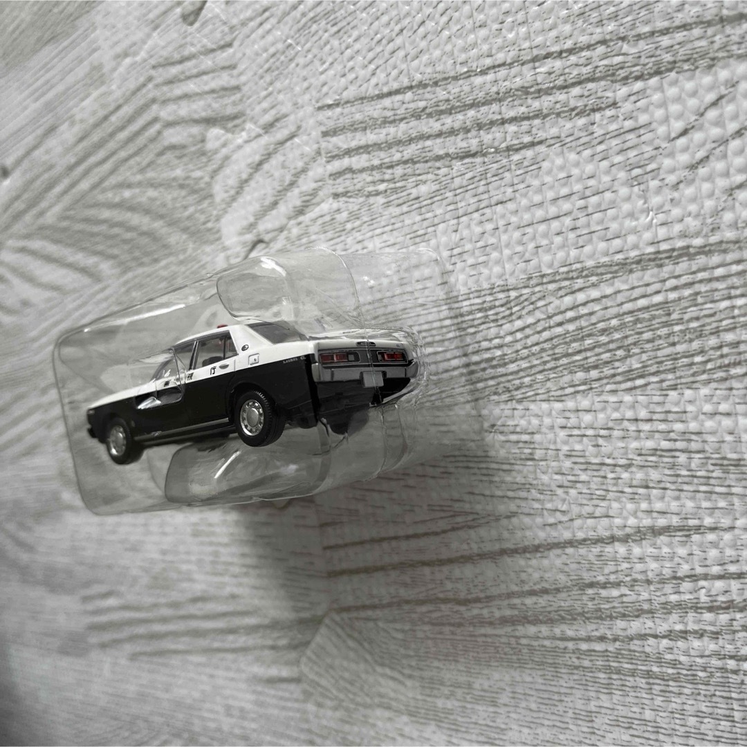 Tommy Tech(トミーテック)のトミカリミテッドヴィンテージ　ニッサン　ローレル　パトロールカー エンタメ/ホビーのおもちゃ/ぬいぐるみ(ミニカー)の商品写真