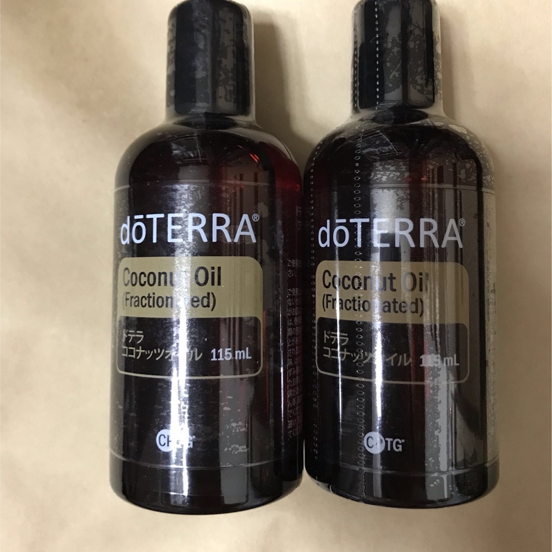 doTERRA(ドテラ)の本日のみdoTERRAドテラ新品未使用ココナッツオイル コスメ/美容のリラクゼーション(エッセンシャルオイル（精油）)の商品写真