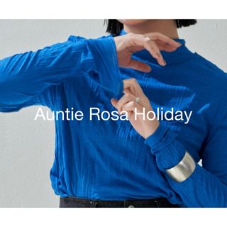 アンティローザ(Auntie Rosa)の【Auntie Rosa Holiday】シアーインナータートル　ブルー　F(Tシャツ(長袖/七分))