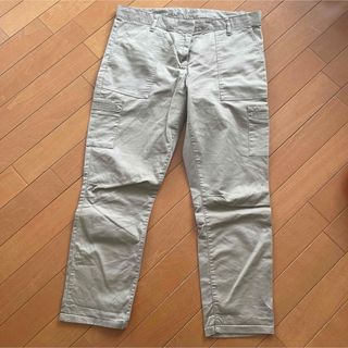 ギャップ(GAP)の【サイズ8】Gap カーゴパンツ　スキニー　クロップド丈　ベージュ(クロップドパンツ)