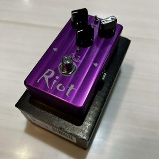 Suhr Guitars（サーギターズ）/RIOT 【中古】【USED】ギター用エフェクターディストーション【イオンモール岡崎店】(エフェクター)