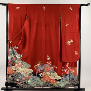 振袖 身丈156.5cm 裄丈63.5cm 正絹 美品 秀品 【中古】(着物)