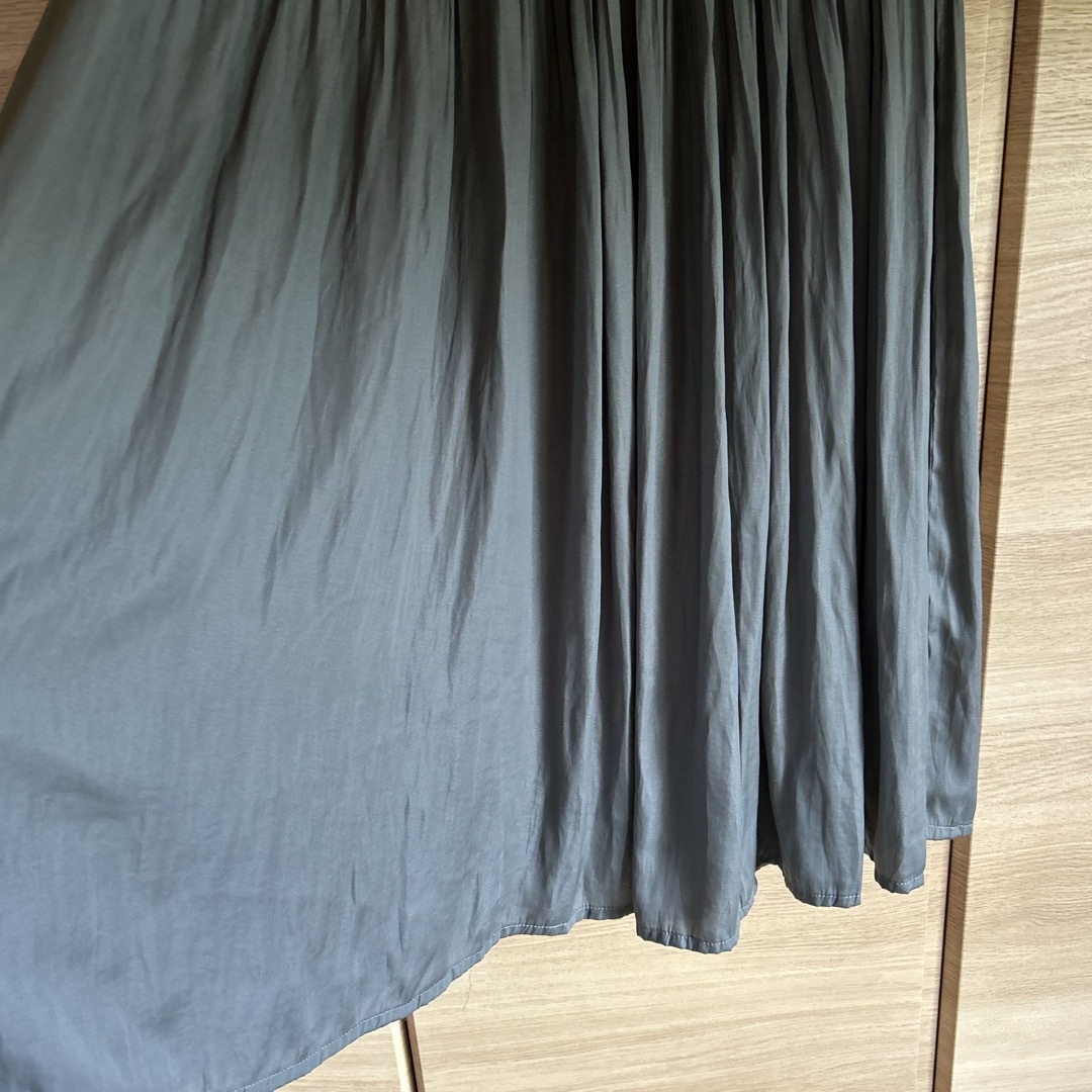 Zootie(ズーティー)のプリーツフレアロングスカート レディースのスカート(ロングスカート)の商品写真