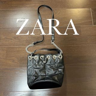 ザラ(ZARA)のZARA ザラ フェイクレザー チェーンストラップ ショルダーバッグ(ショルダーバッグ)