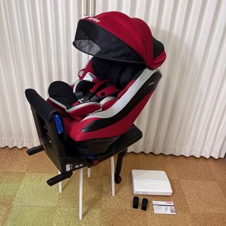 アップリカ(Aprica)のクリーニング済☆綺麗☆　アップリカ　クルリラ　ISOFIX　回転式　モアレレッド(自動車用チャイルドシート本体)