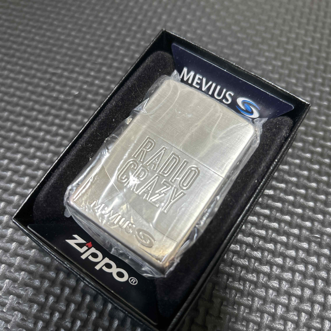 ZIPPO(ジッポー)のzippo RADIO CRAZY MEVIUS メンズのファッション小物(タバコグッズ)の商品写真