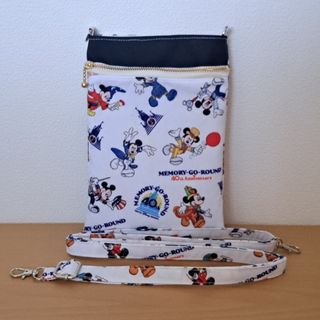 ミッキー　スマホポーチ　ハンドメイド　ディズニー　ショップ柄　ショッパー