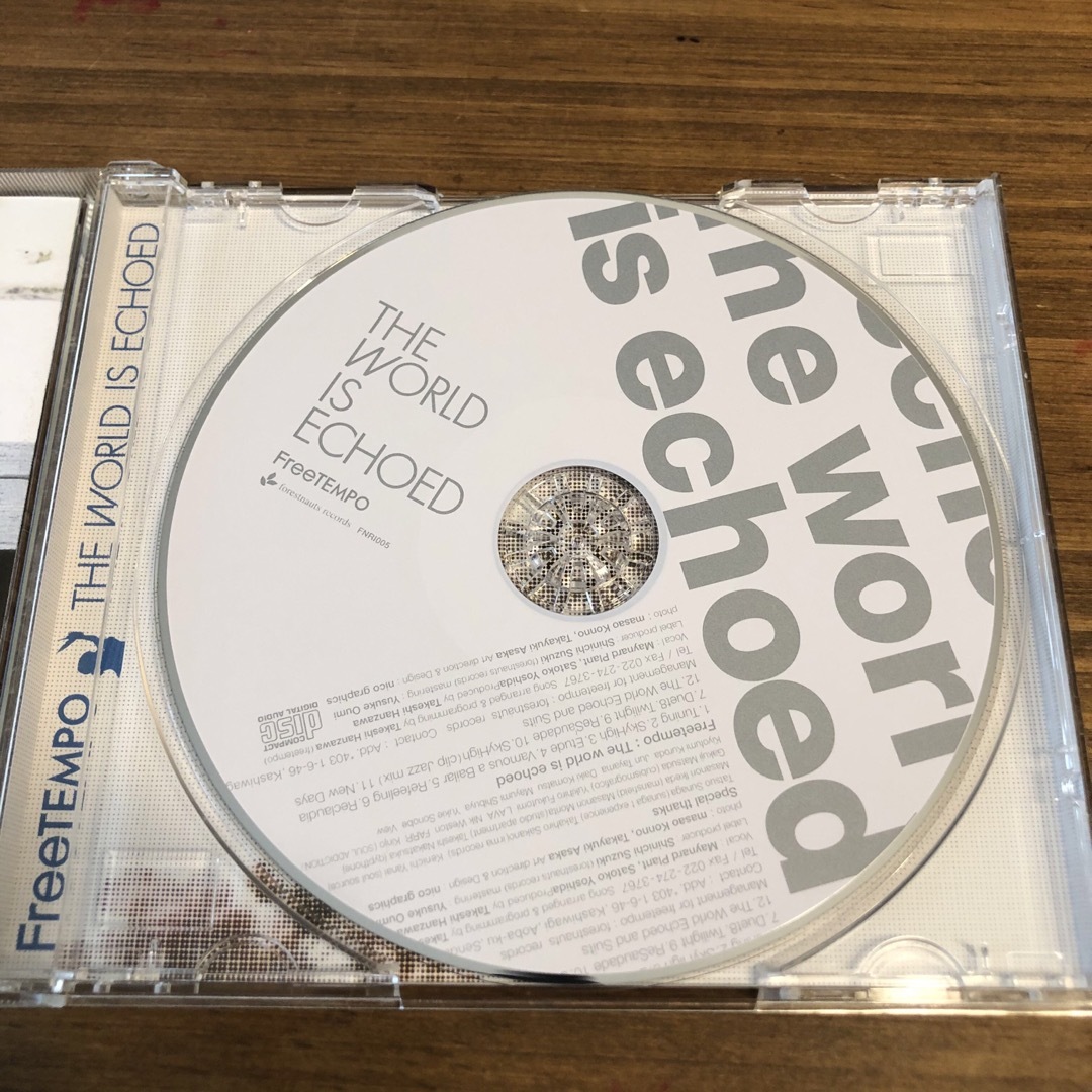 The　world　is　echoed エンタメ/ホビーのCD(ポップス/ロック(邦楽))の商品写真