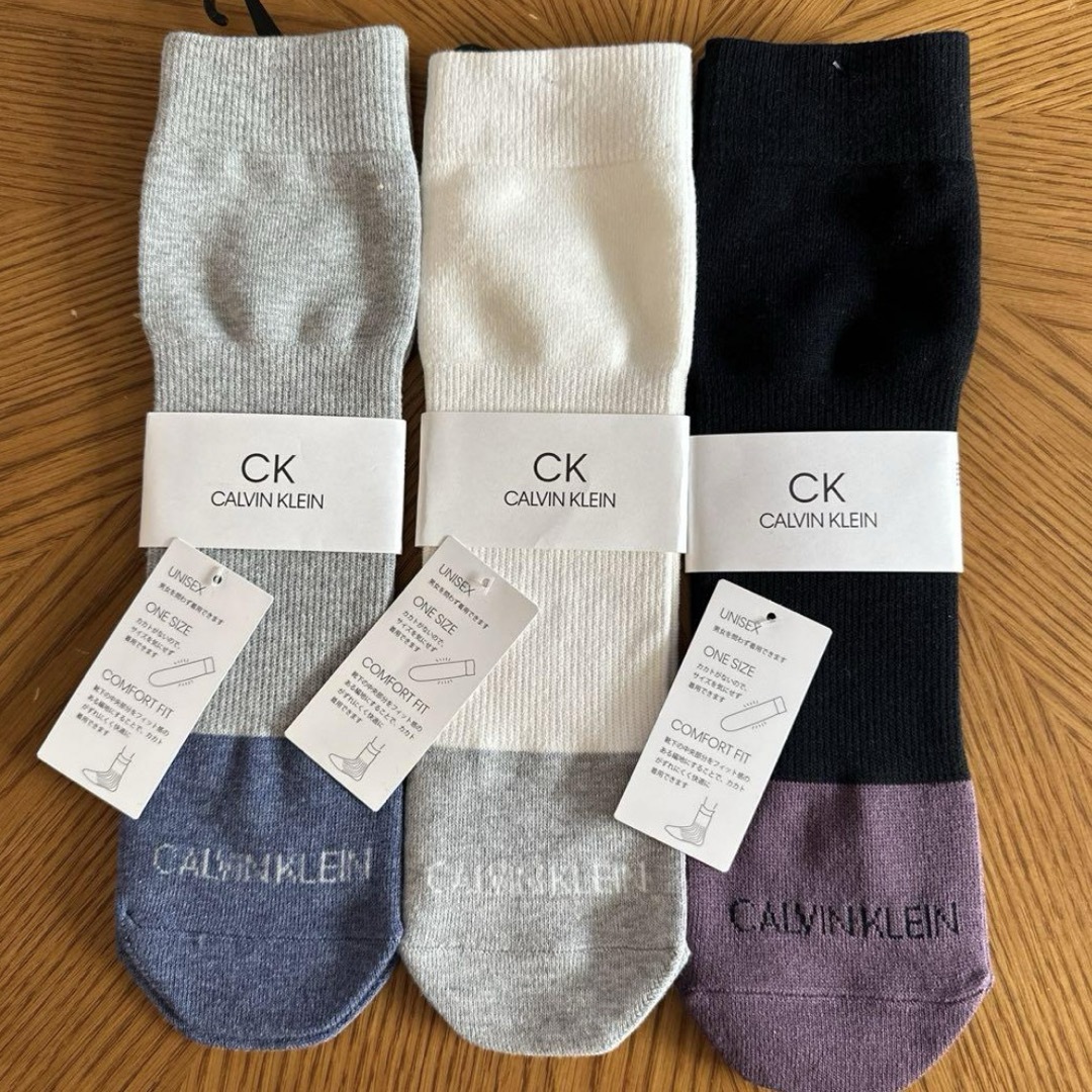 Calvin Klein(カルバンクライン)の新品★カルバンクライン★靴下★3足セットCalvin Klein レディースのレッグウェア(ソックス)の商品写真