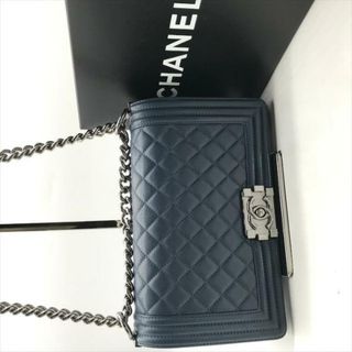 シャネル(CHANEL)の美品 CHANEL シャネル ボーイシャネル キャビアスキン チェーン ショルダー バッグ ブルー 23番台 k1578(ショルダーバッグ)