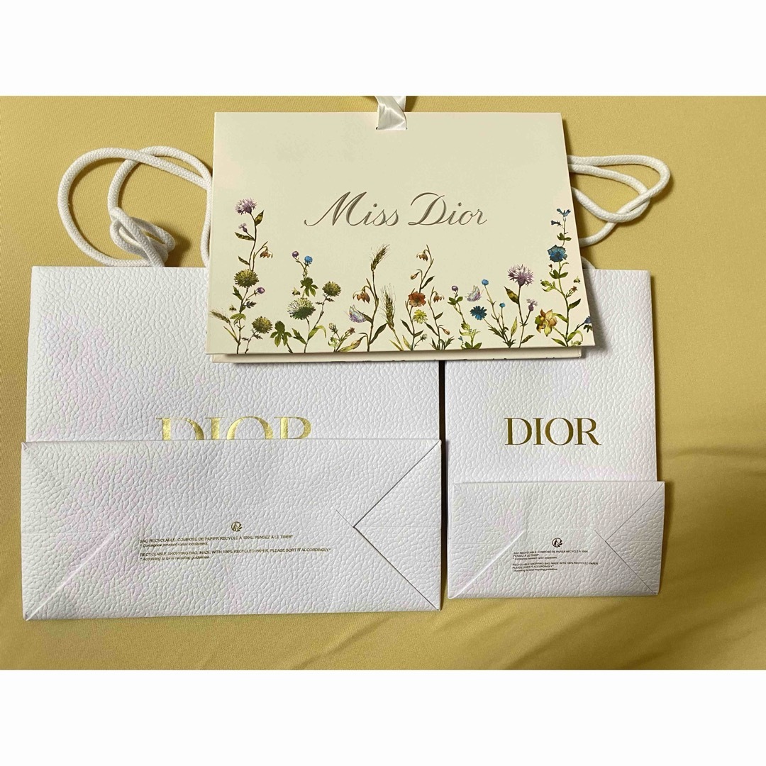 Dior(ディオール)のDIOR紙袋3つ その他のその他(その他)の商品写真