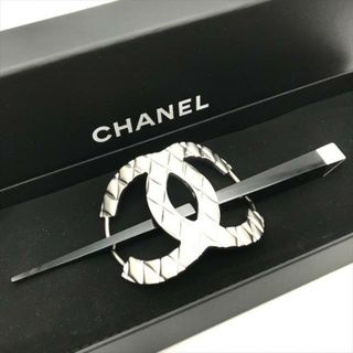 CHANEL - 展示品 CHANEL シャネル ココマーク マトラッセ ダイヤカット かんざし ヘアー アクセサリー シルバー ブラック a3282