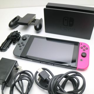 ニンテンドースイッチ(Nintendo Switch)のNintendo Switch グレーネオンピンク  M111(家庭用ゲーム機本体)