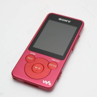 ソニー(SONY)の超美品 NW-E083 walkman レッド  M111(ポータブルプレーヤー)