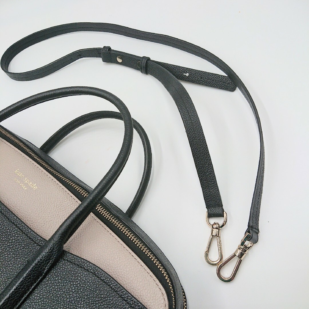 ☆美品☆ケイトスペード PCバッグ ビジネスバッグ 自立 トップハンドル レザー ☆美品☆ケイトスペード PCバッグ ビジネスバッグ 自立 トップハンドル レザー