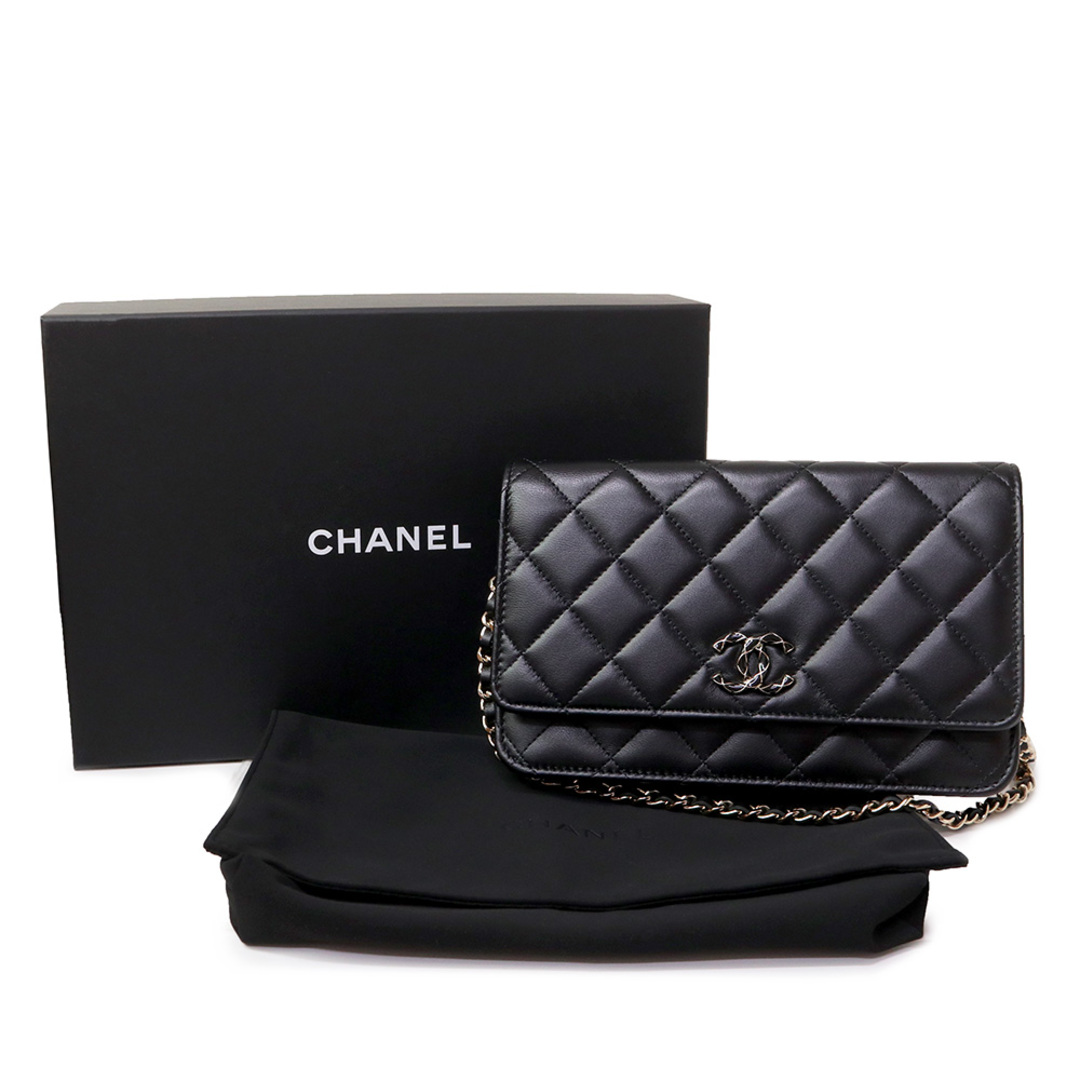 CHANEL - シャネル マトラッセ 斜め掛け ショルダー チェーン CHANEL - シャネル マトラッセ 斜め掛け ショルダー チェーン